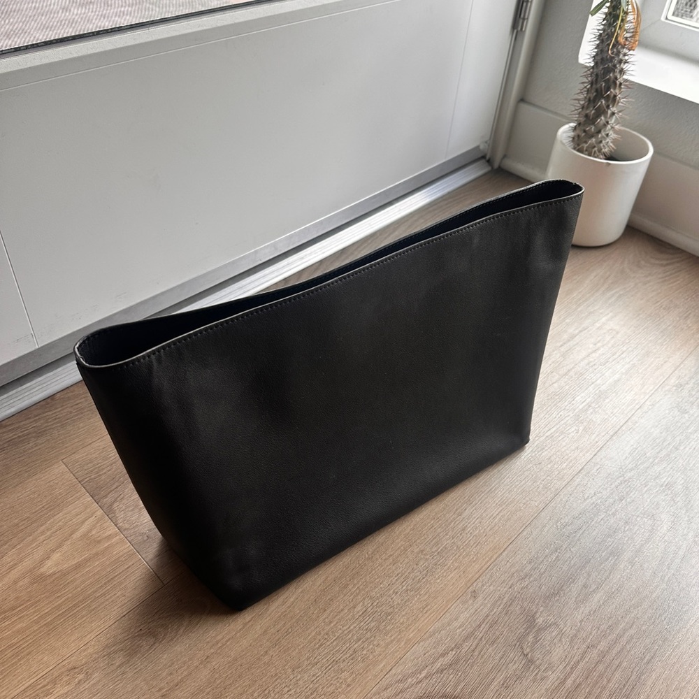 Cuyana Black Leather Tote Insert